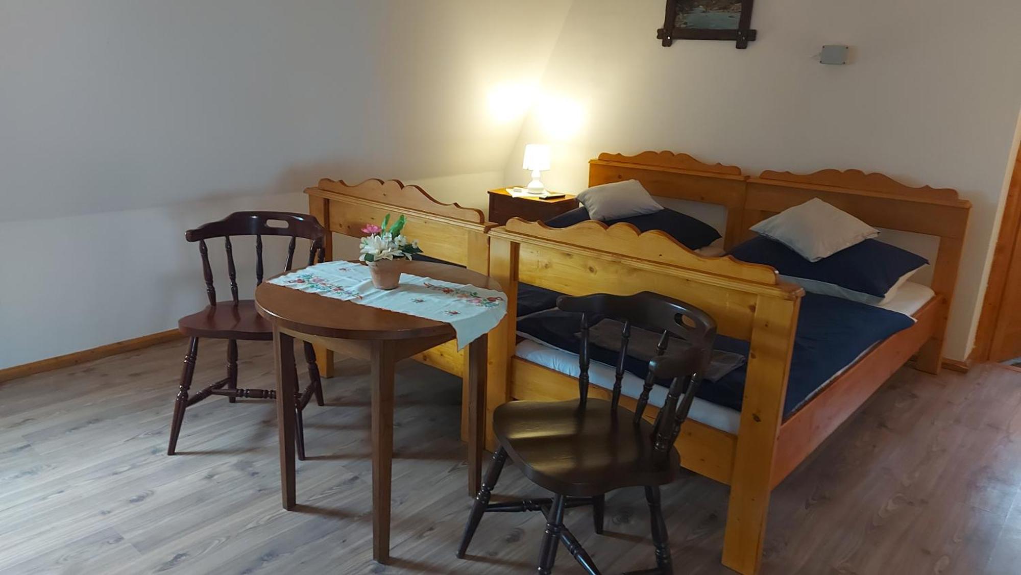 Anna Apartman Leilighet Maroslele Eksteriør bilde